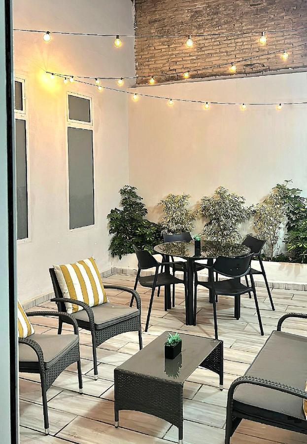 瓦伦西亚New! Renovated, Centrally Located, Private Entrance, Terrace公寓 外观 照片